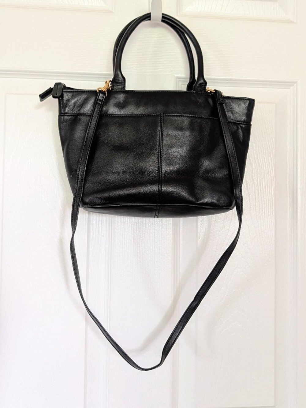 *ETIENNE AIGNER Leather Black Cross Shoulder Bag